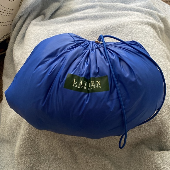 Lauren Ralph Lauren blue vest in size XS ( packable ) - Picture 8 of 8